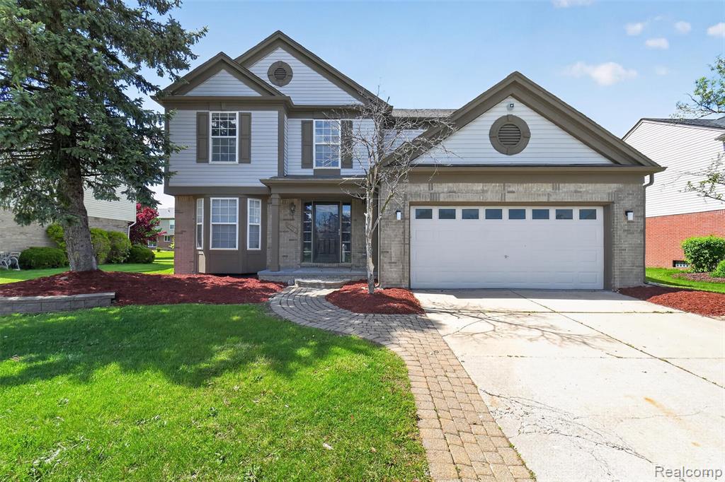 4642 Pond Run Canton, MI 48188 - Photo 3 of 49