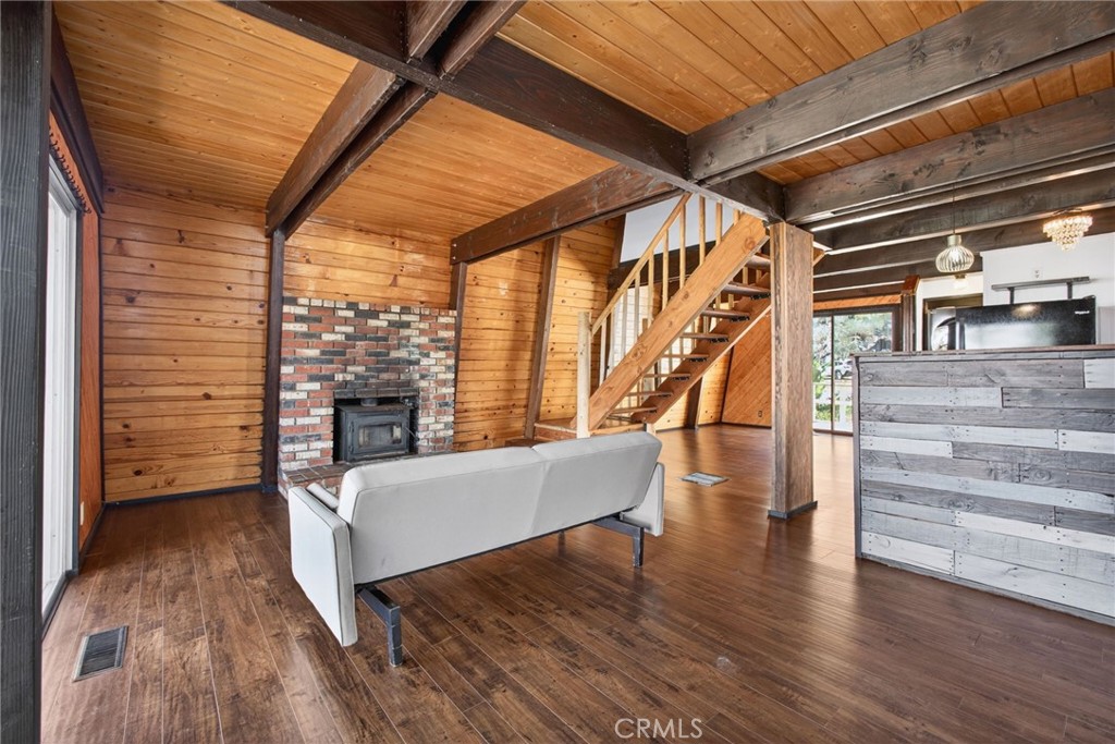 2068 Slippery Elm Road Wrightwood, CA 92397 - Photo 13 of 51