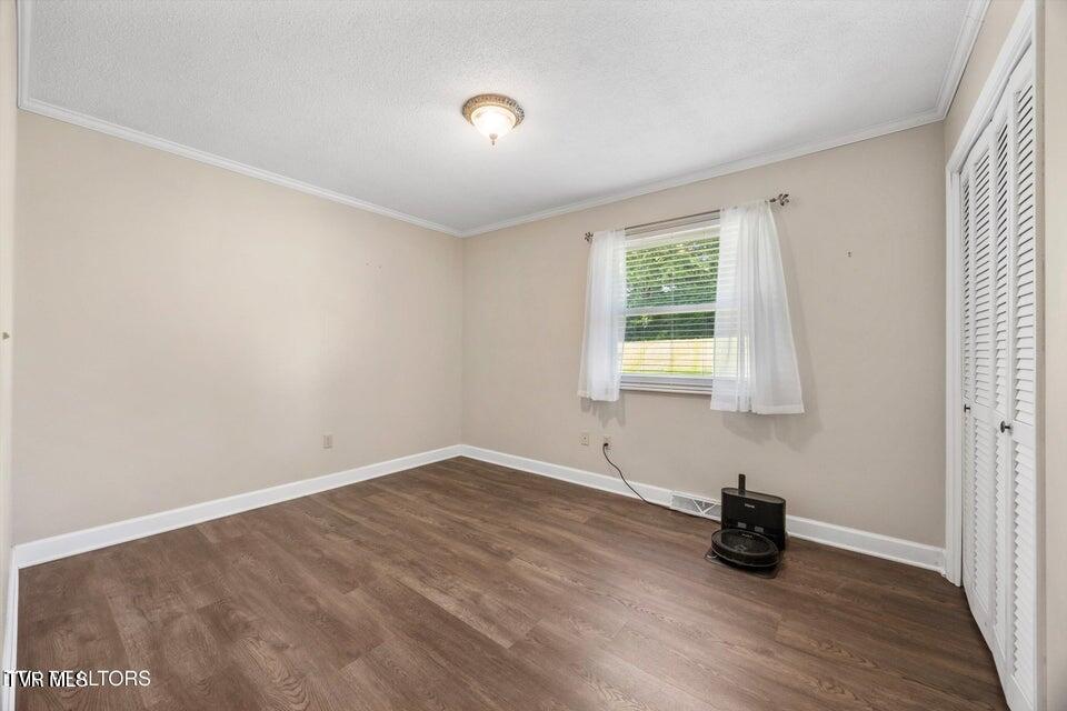 374 Farmer's Hollow Road Clinton, TN 37716 - Photo 18 of 37 Bedroom 3