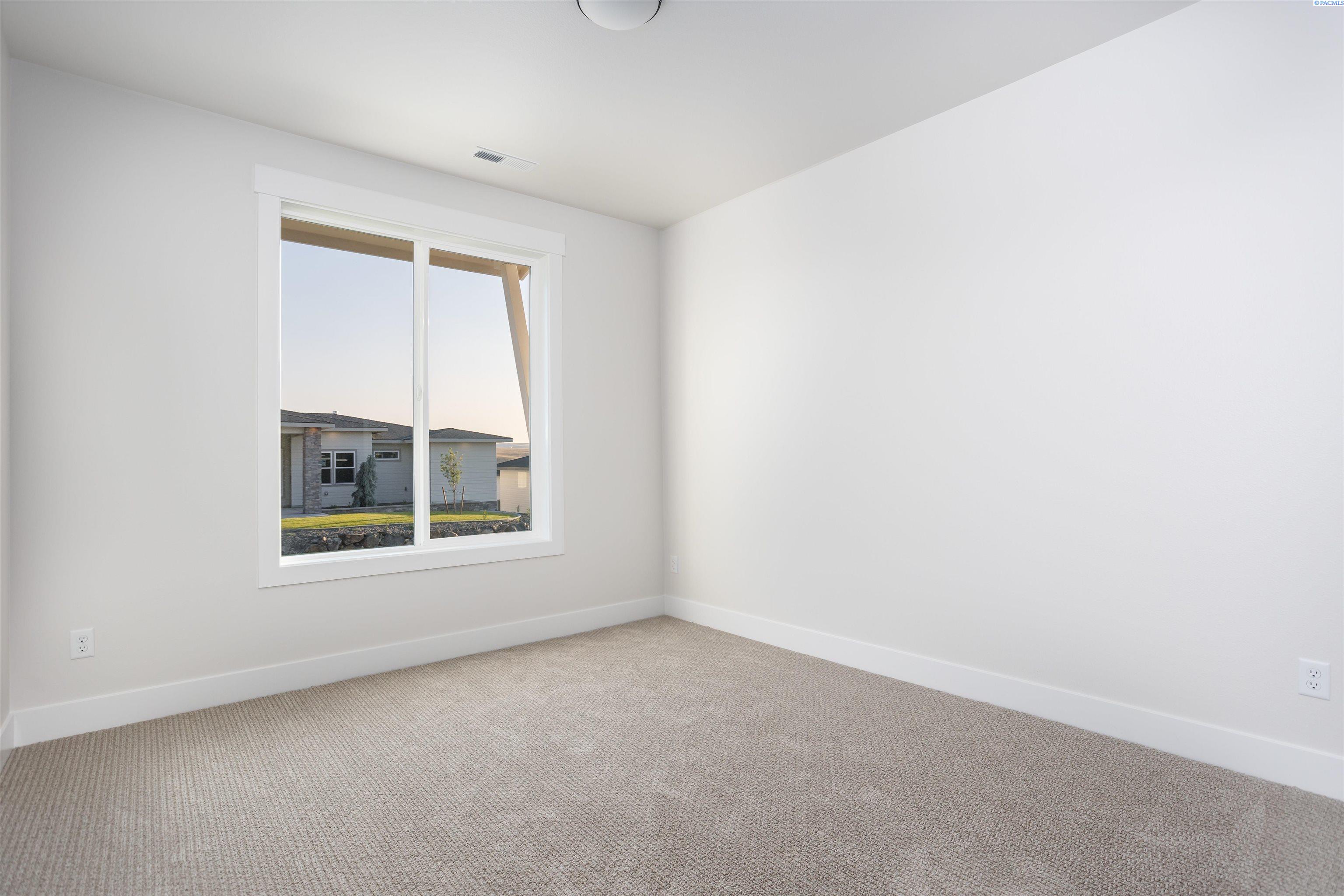 4873 South Reed Street Kennewick, WA 99337 - Photo 29 of 35 Gallery Image 29