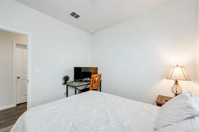 $2,000 | 10712 Timber Brook Pass, Austin, TX 78747