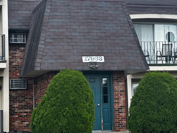 $67,500 | 17963 Huntleigh Court, Unit 203, Country Club Hills, IL 60478