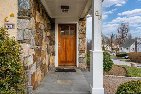 $699,000 | 50 Stewart Place, Eastchester, NY 10709