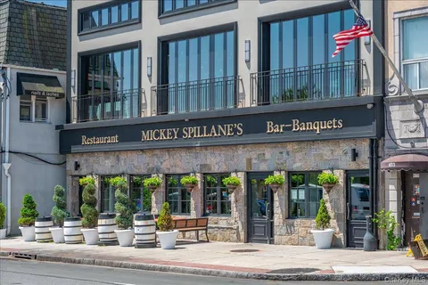 $699,000 | 50 Stewart Place, Eastchester, NY 10709