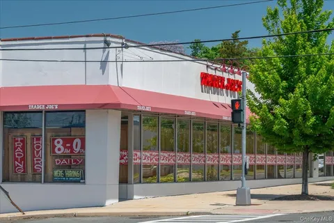 $699,000 | 50 Stewart Place, Eastchester, NY 10709