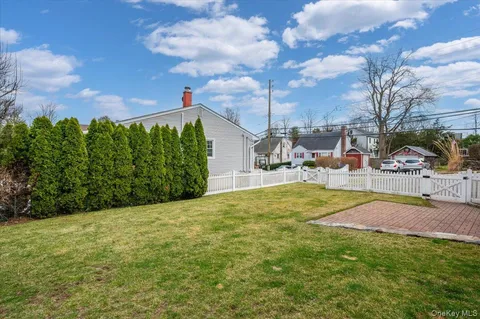 $699,000 | 50 Stewart Place, Eastchester, NY 10709