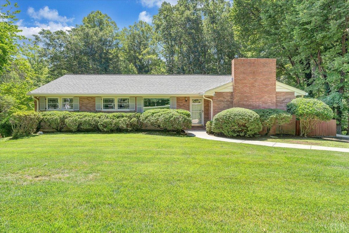 926 Rothowood Road Lynchburg, VA 24503 - Photo 1 of 81 Gallery Image 1