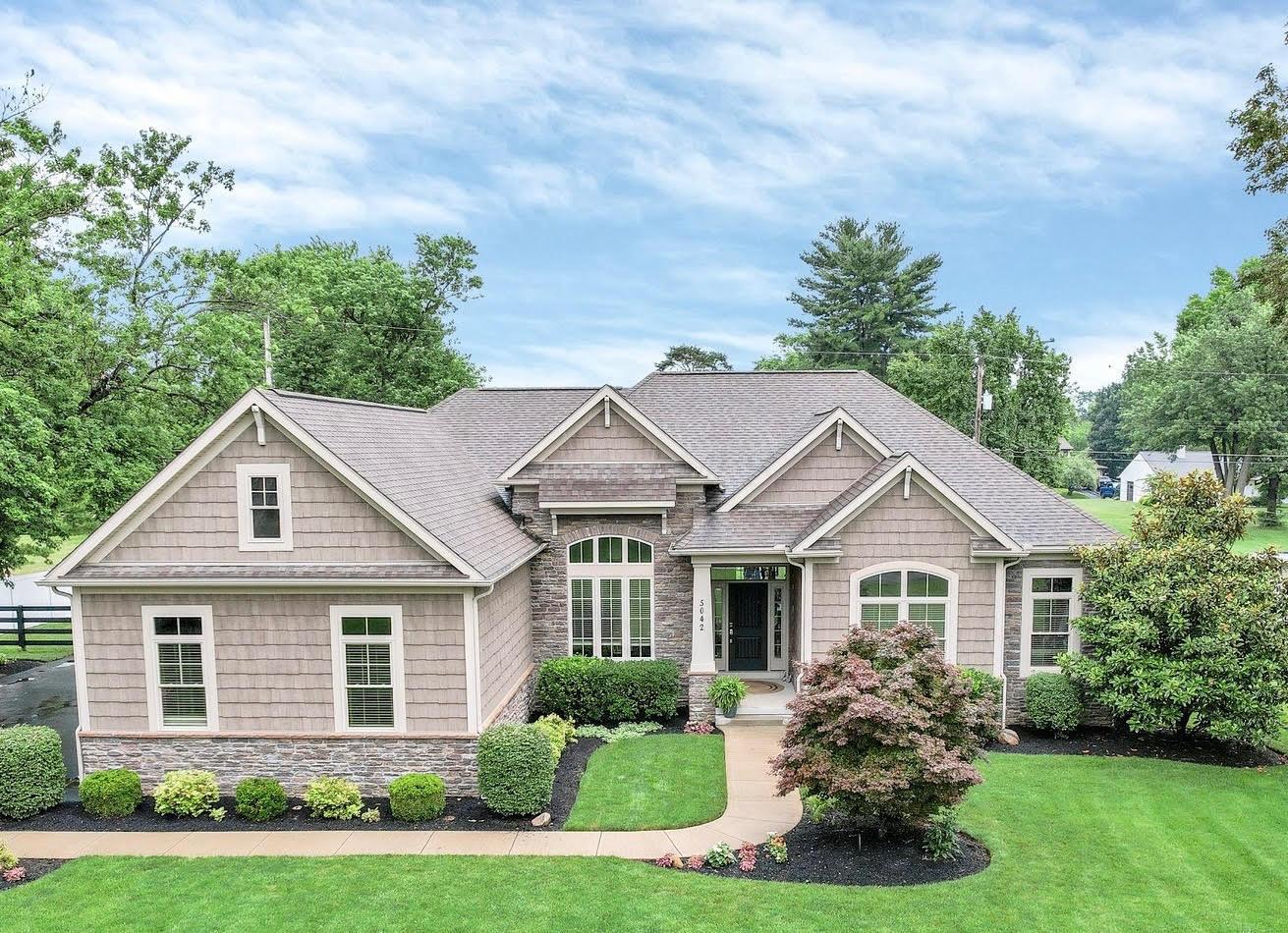 5042 Henderson Heights Road Columbus, OH 43220 - Photo 1 of 57 Main