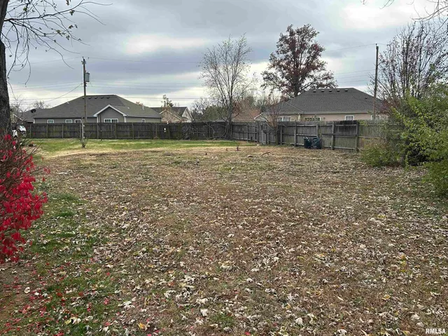 $4,500 | 821 East 15th Street, Centralia, IL 62801