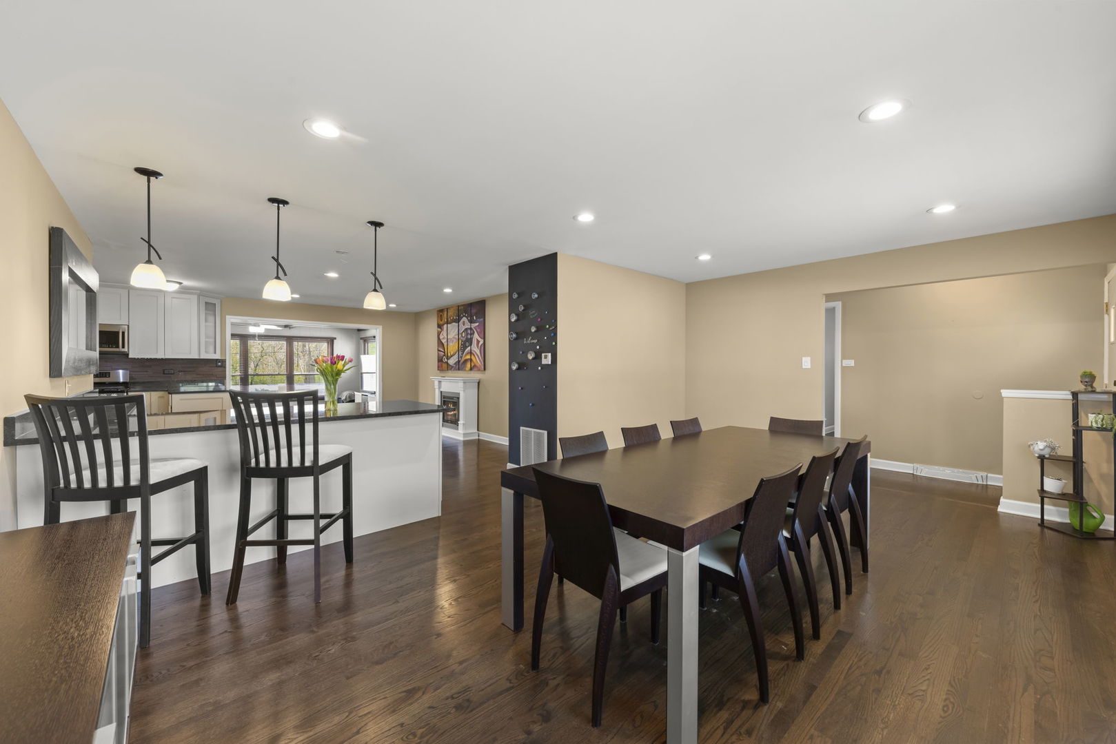 5818 Ridgewood Drive Western Springs, IL 60558 - Photo 4 of 25 a view of a a dining room with furniture window and wooden floor