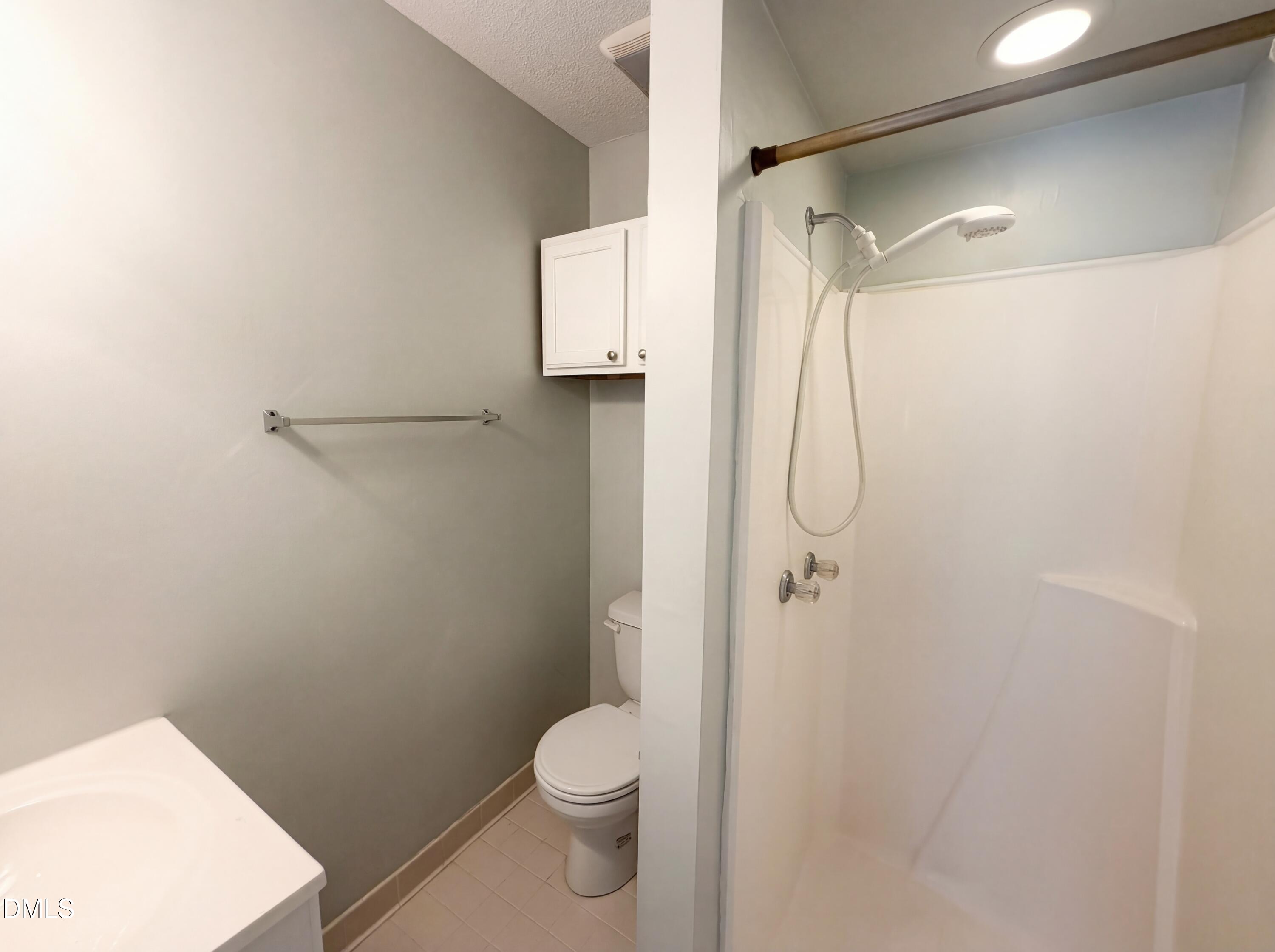 5621 Split Oak Way Raleigh, NC 27609 - Photo 11 of 16 listing_10