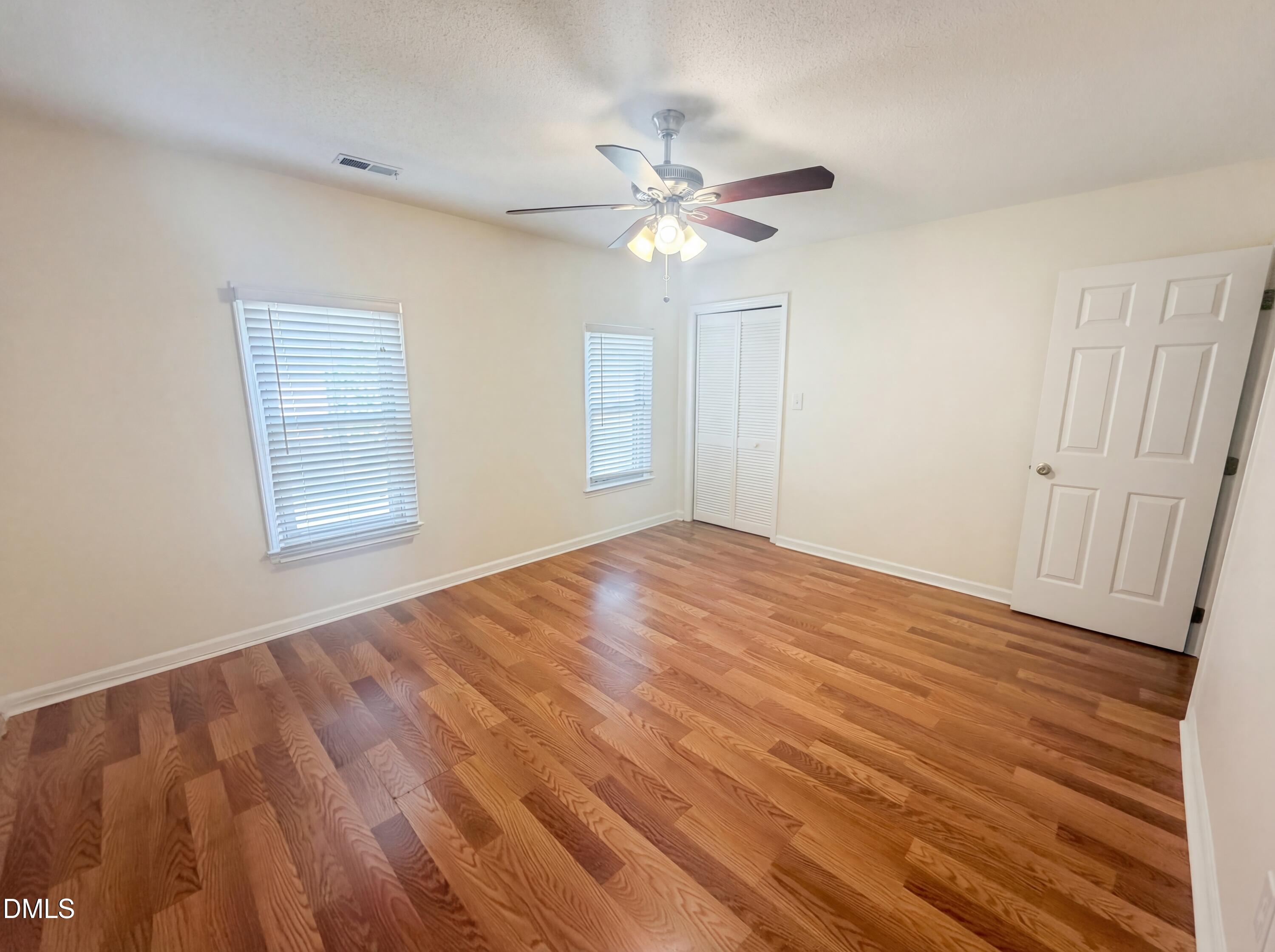 5621 Split Oak Way Raleigh, NC 27609 - Photo 14 of 16 listing_13