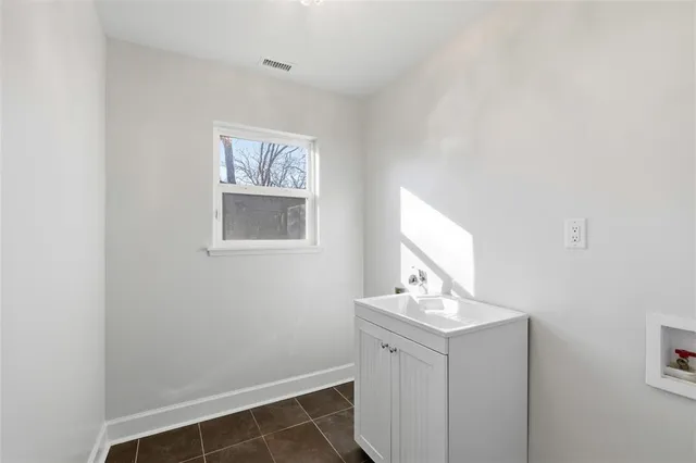 $3,000 | 3736 Walnut Drive, Bedford, TX 76021