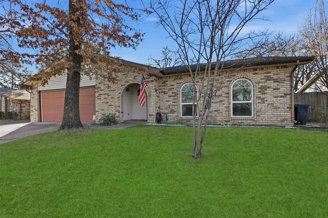 $3,000 | 3736 Walnut Drive, Bedford, TX 76021