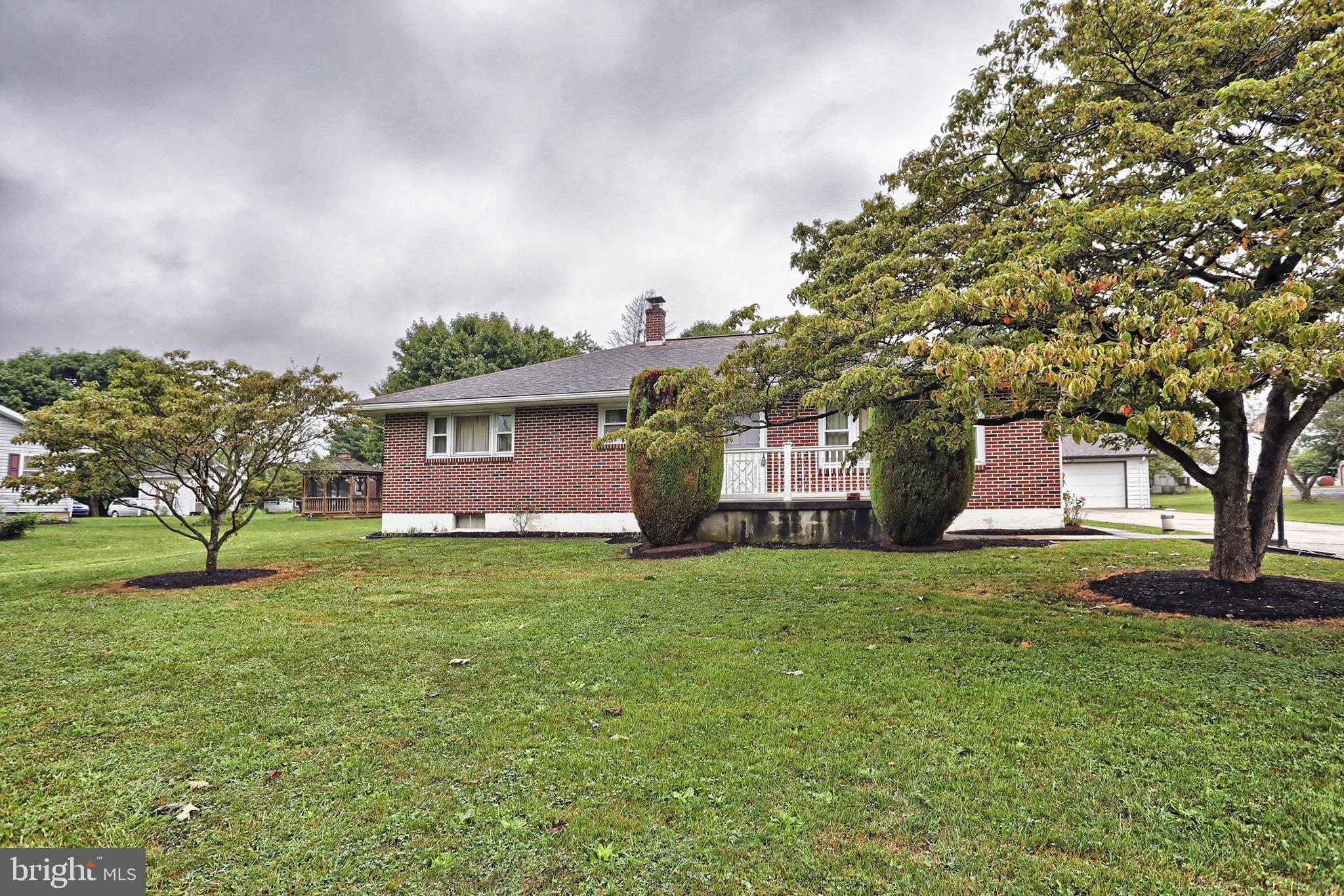 172 Trail Road Hershey, PA 17033 - Photo 4 of 40 Gallery Image 4