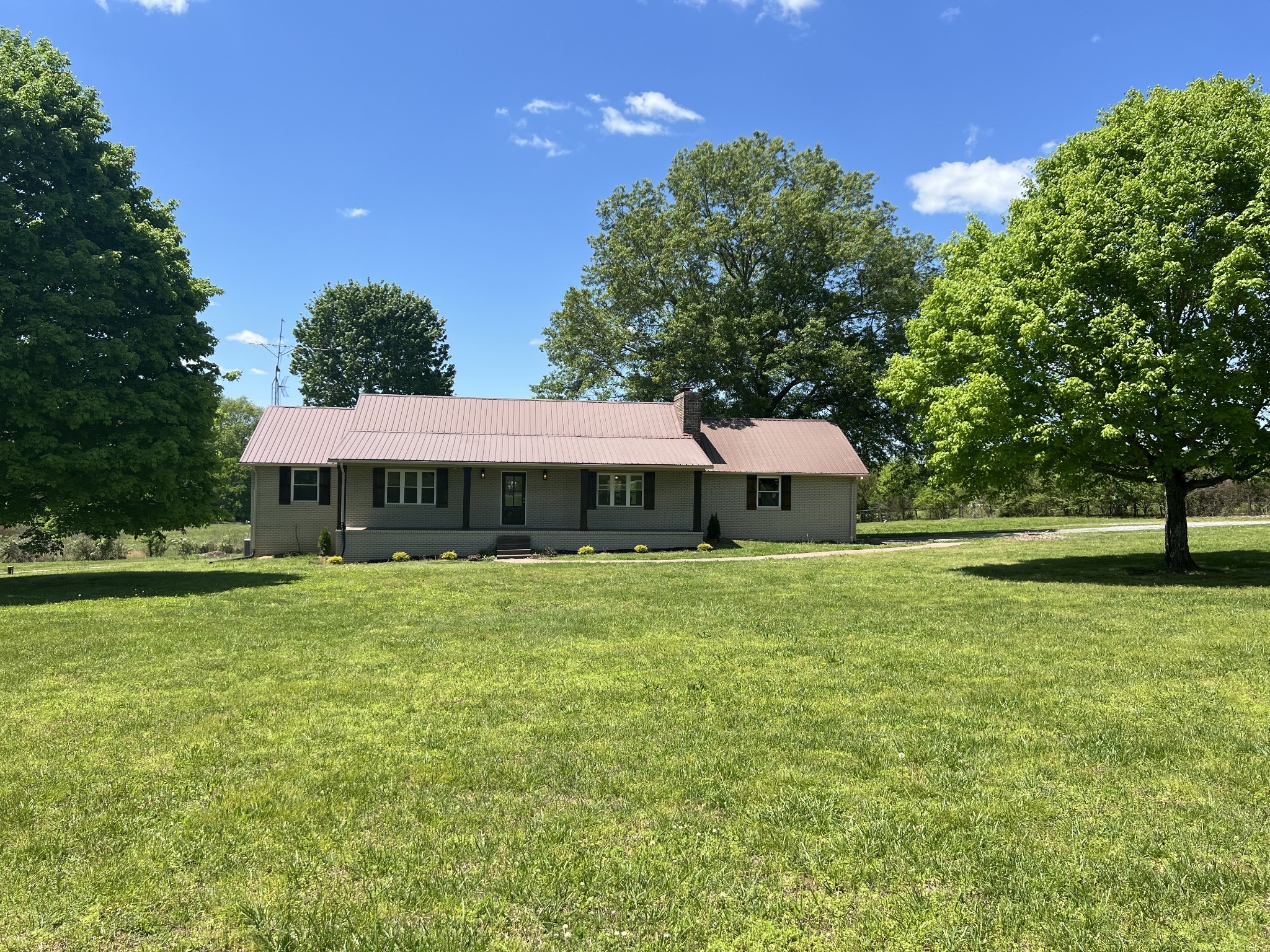 1280 Brandontown Road Manchester, TN 37355 - Photo 52 of 56 Nice yard with lots of shade trees