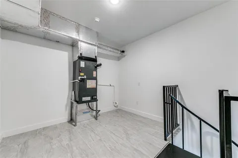 $515,000 | 4205 Roseland Avenue, Unit 203, Dallas, TX 75204