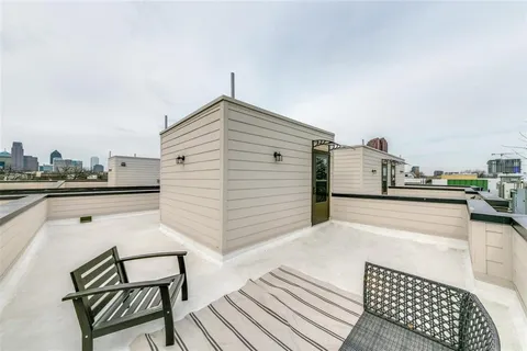 $515,000 | 4205 Roseland Avenue, Unit 203, Dallas, TX 75204
