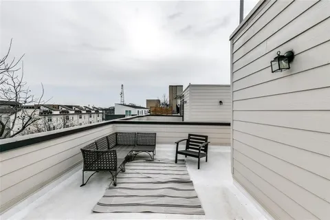 $515,000 | 4205 Roseland Avenue, Unit 203, Dallas, TX 75204