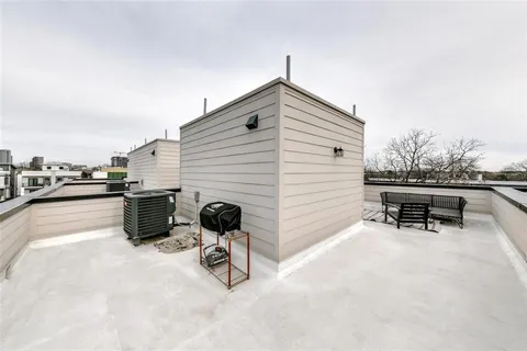 $515,000 | 4205 Roseland Avenue, Unit 203, Dallas, TX 75204
