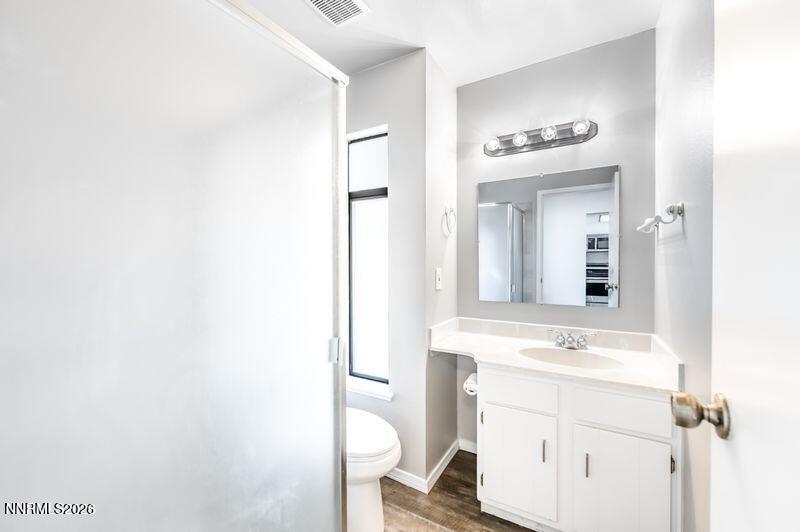 1205 Rayburn Drive Reno, NV 89503 - Photo 18 of 34 Main floor bathroom