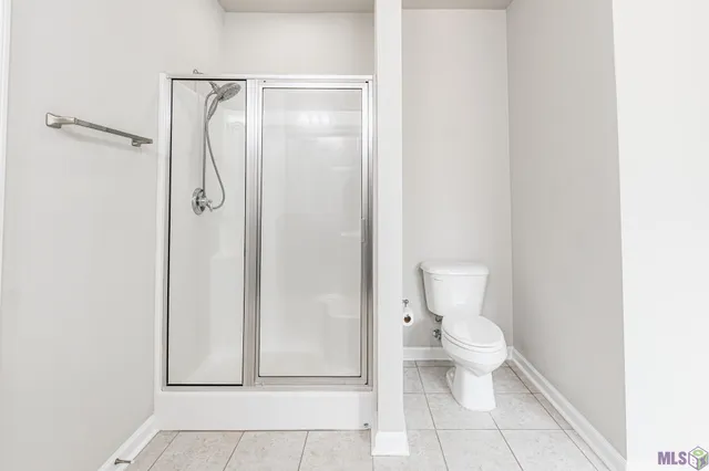 $2,100 | 1445 Granby Drive, Baton Rouge, LA 70820