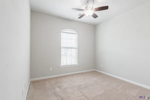 $2,100 | 1445 Granby Drive, Baton Rouge, LA 70820