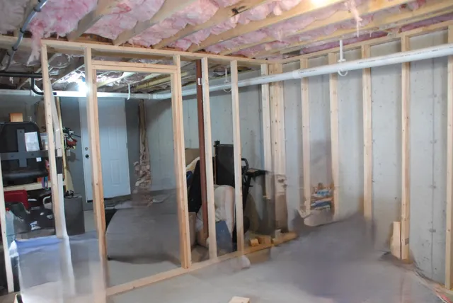 $485,000 | 526 Salisbury Road, Franklin, NH 03235