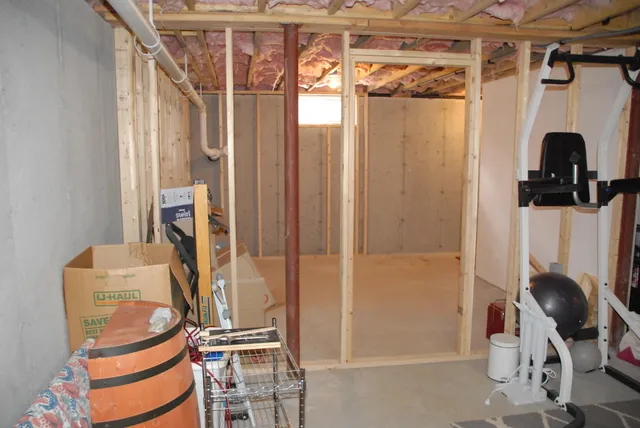 $485,000 | 526 Salisbury Road, Franklin, NH 03235