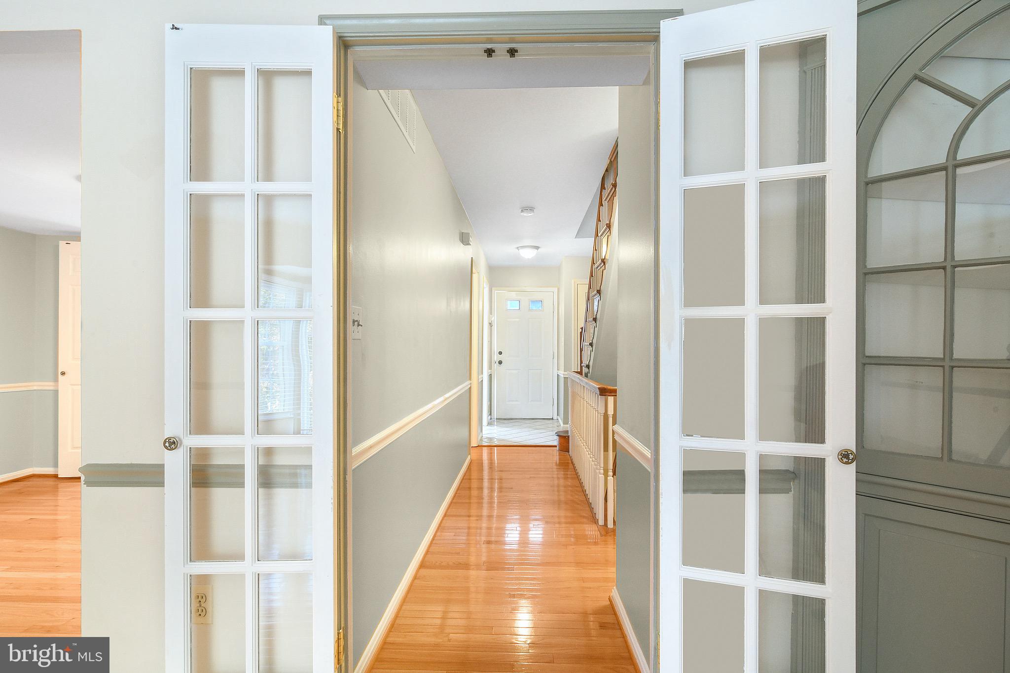 491 Colonial Ridge Lane Arnold, MD 21012 - Photo 11 of 30 Hallway