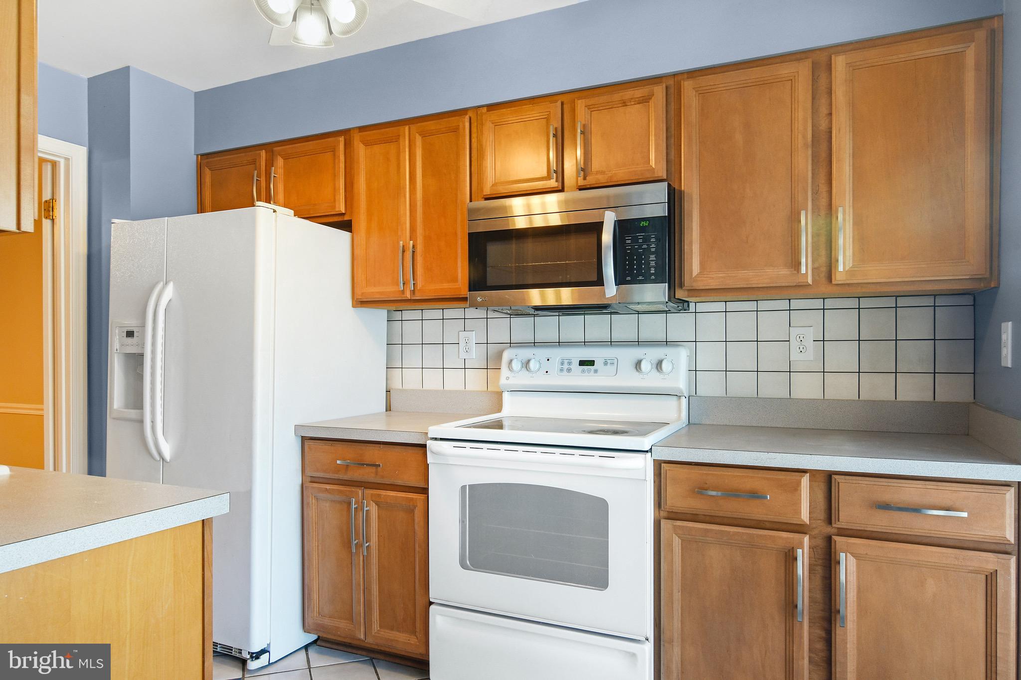 491 Colonial Ridge Lane Arnold, MD 21012 - Photo 2 of 30 Kitchen