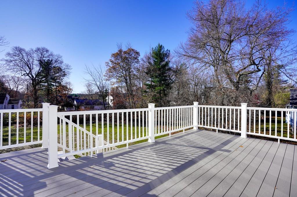 17 Olean Road Burlington, MA 01803 - Photo 4 of 39 Gallery Image 4