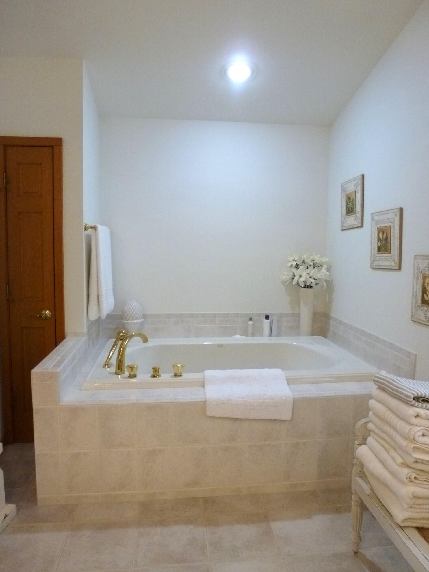 8644 North Point Shores Road Alpena, MI 49707 - Photo 12 of 21 Gallery Image 12