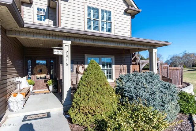 $595,000 | 2016 Carson Way, Piney Flats, TN 37686