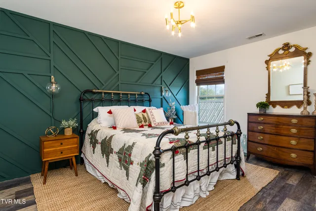 $595,000 | 2016 Carson Way, Piney Flats, TN 37686