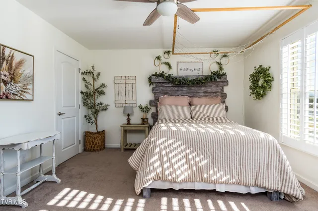 $595,000 | 2016 Carson Way, Piney Flats, TN 37686