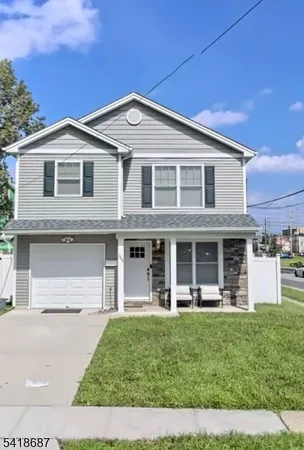 $3,300 | 1131 Frank Street, Roselle, NJ 07203