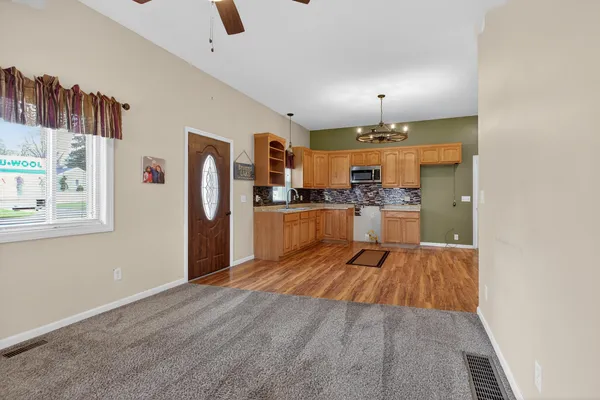 $169,900 | 5121 Sunset Drive, Jackson, MI 49203