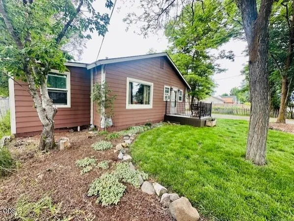 $332,000 | 4423 Winter Avenue, Klamath Falls, OR 97603