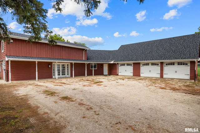 $515,000 | 30794 Dutch Lane, Washington, IL 61571