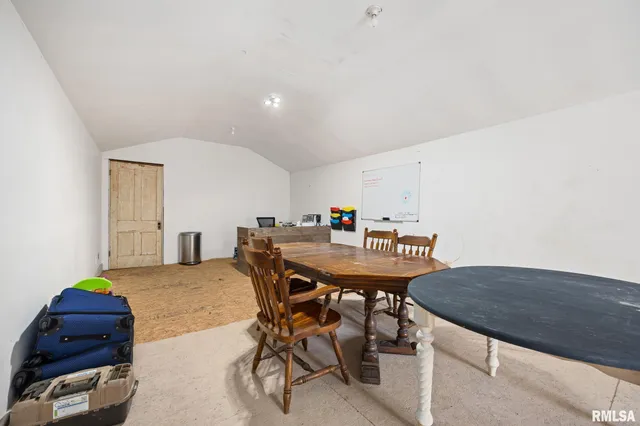 $515,000 | 30794 Dutch Lane, Washington, IL 61571