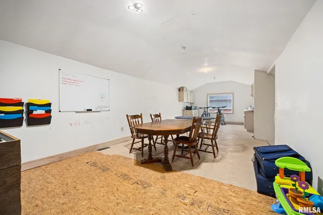 $515,000 | 30794 Dutch Lane, Washington, IL 61571