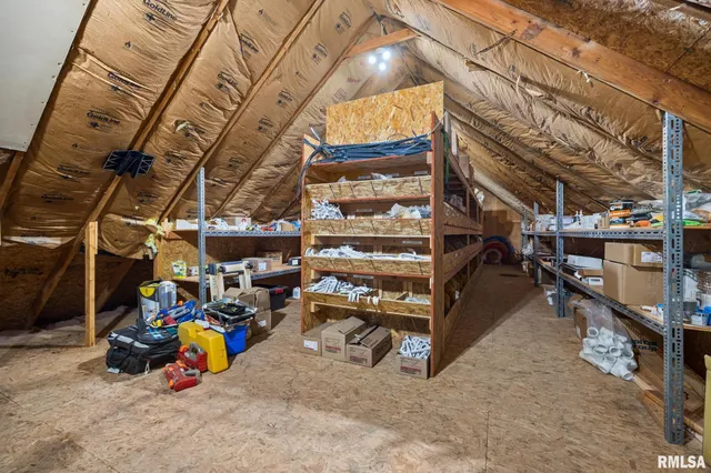 $515,000 | 30794 Dutch Lane, Washington, IL 61571