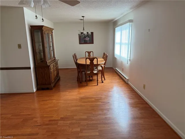 $285,900 | 138 Highland Avenue, Mount Airy, NC 27030