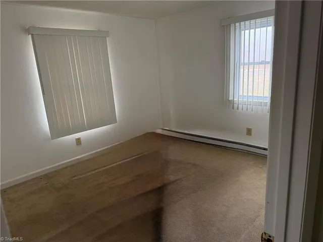 $285,900 | 138 Highland Avenue, Mount Airy, NC 27030