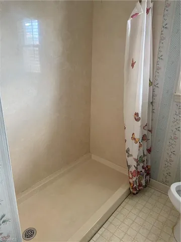 $285,900 | 138 Highland Avenue, Mount Airy, NC 27030