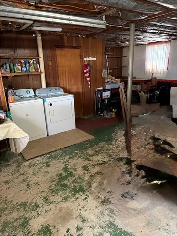 $285,900 | 138 Highland Avenue, Mount Airy, NC 27030