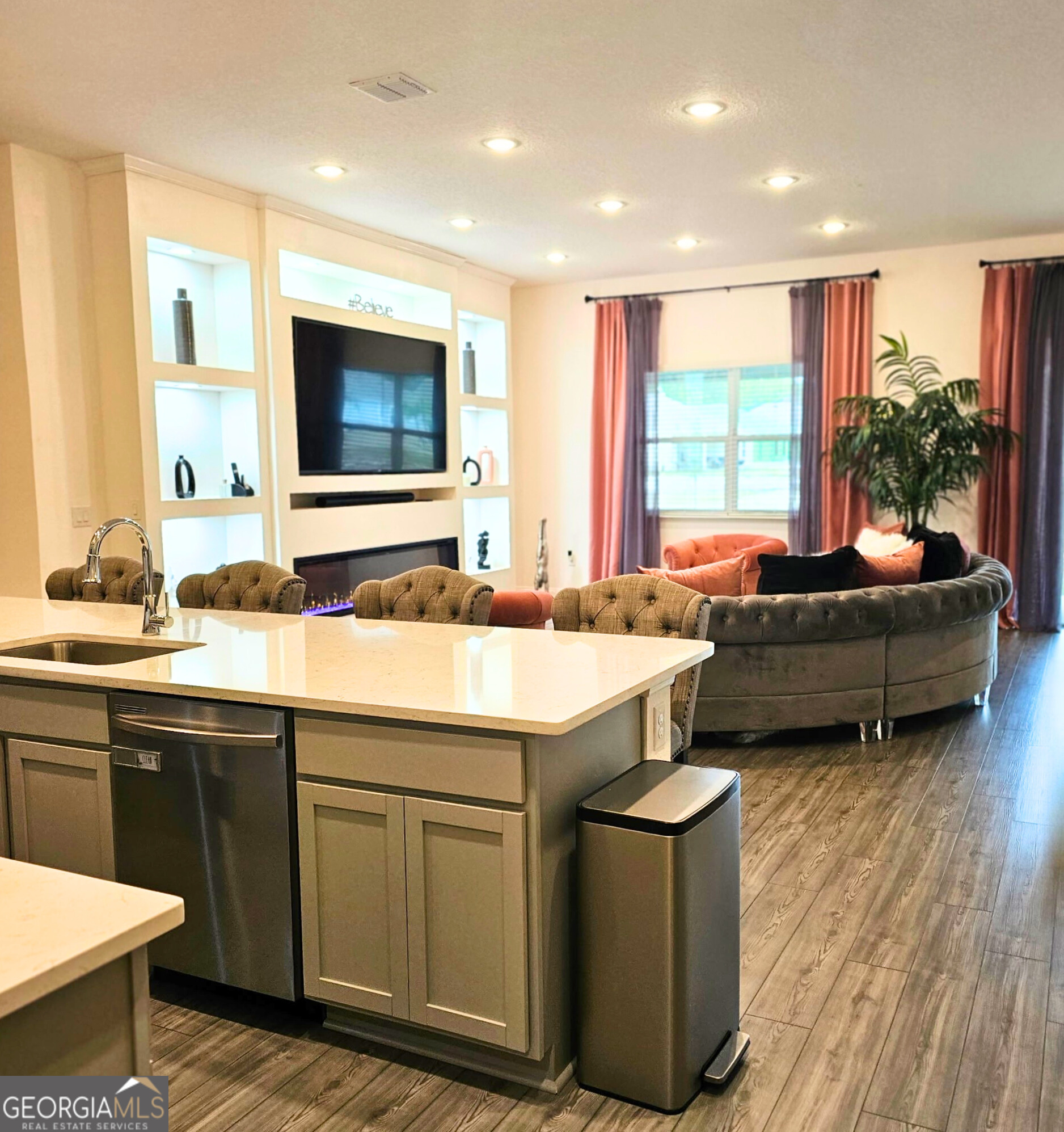 111 Breakwater Loop Kingsland, GA 31548 - Photo 13 of 47