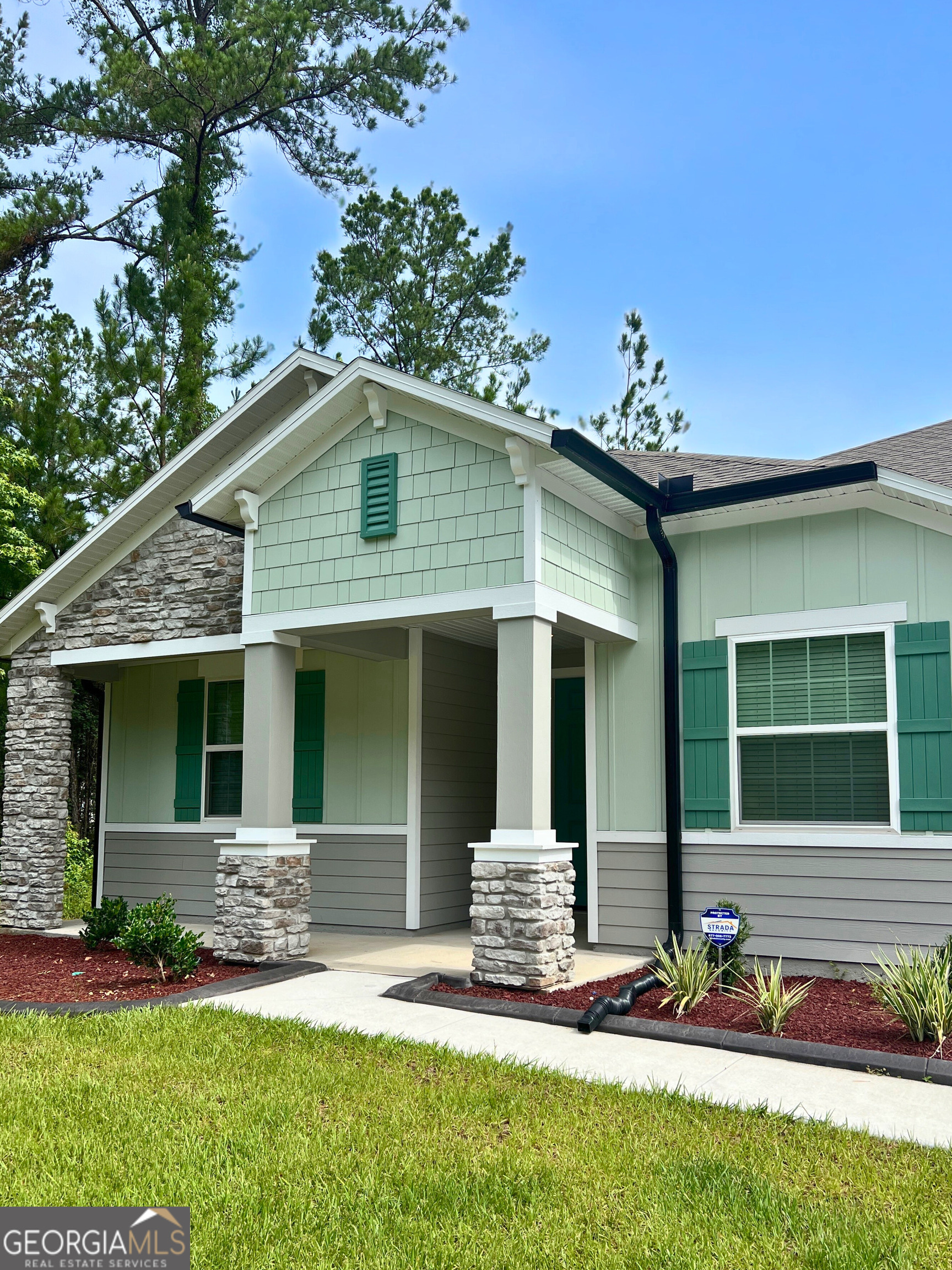 111 Breakwater Loop Kingsland, GA 31548 - Photo 3 of 47