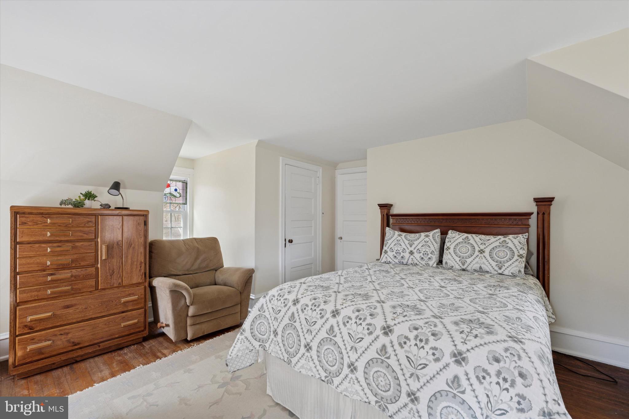 402 Penn Road Wynnewood, PA 19096 - Photo 56 of 75 Bright and spacious